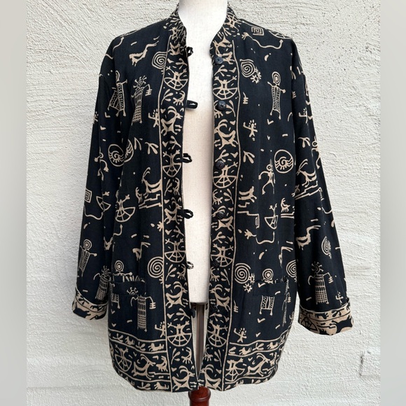 Reversible jacket with petroglyphs on both sides. Black and tan. Size XL - Picture 1 of 12